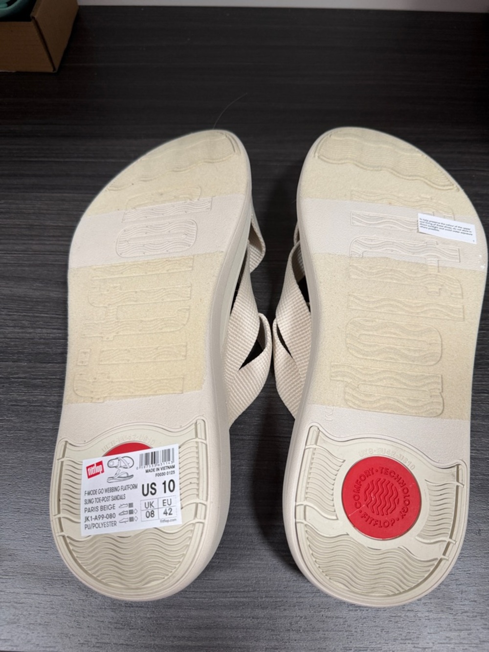 Fitflop Women's Neutral Cream Textured Strap Sandal - Picture 3 of 4